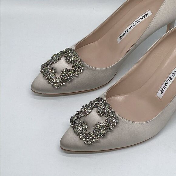 Manolo Blahnik Hangisi 70 Embellished Satin Pumps size 37.5 - Picture 7 of 12